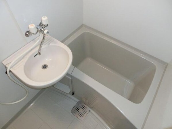 エスエフ ファミールの物件内観写真